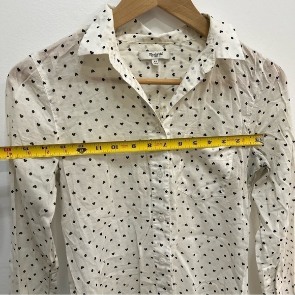 MADEWELL button down Shirt with tiny black hearts - Picture 3 of 7